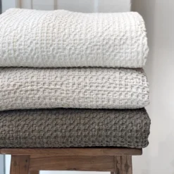 Sengetæppe Tempo 240x260 cm - Moka